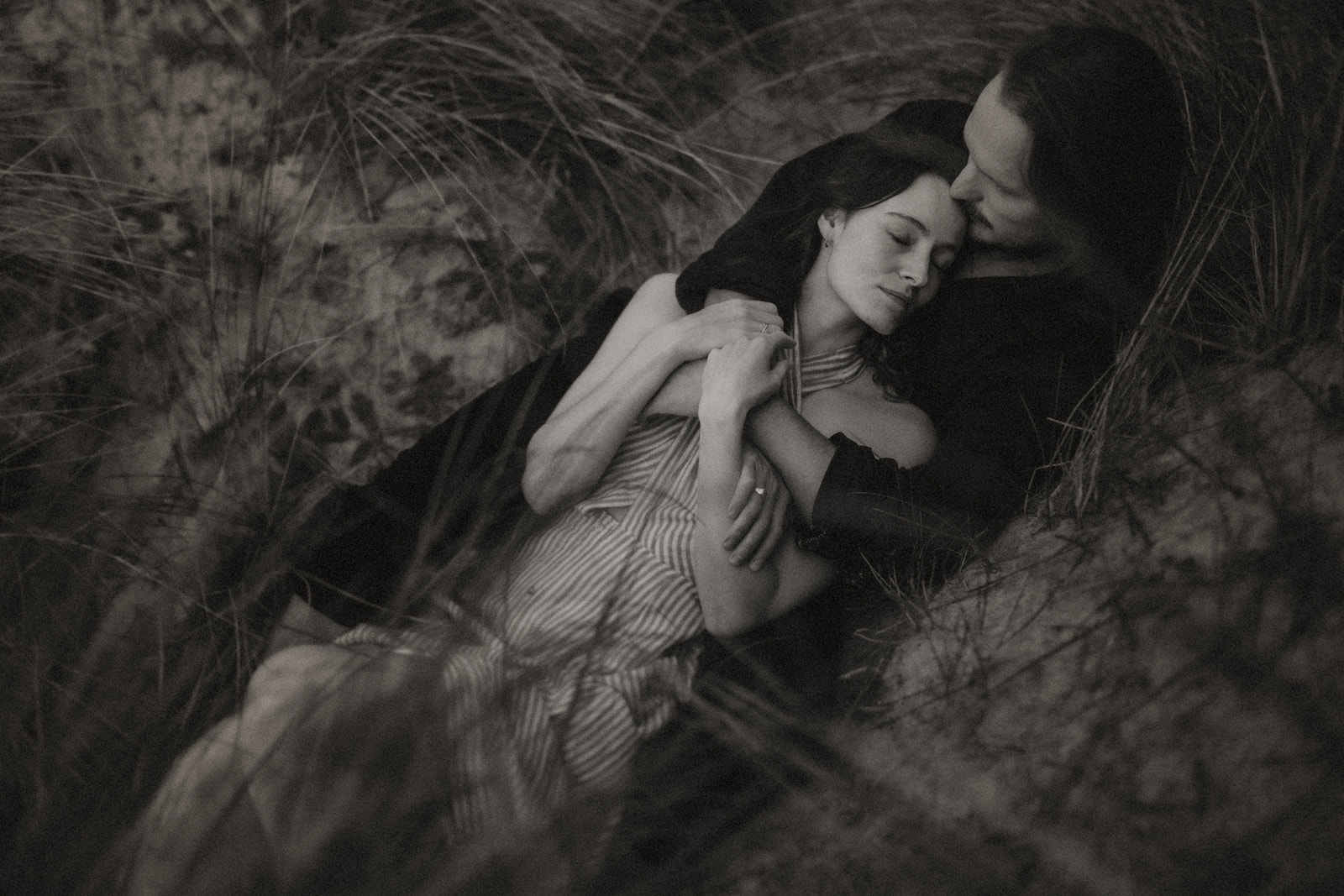 Keremma Dunes Couple Session - 11